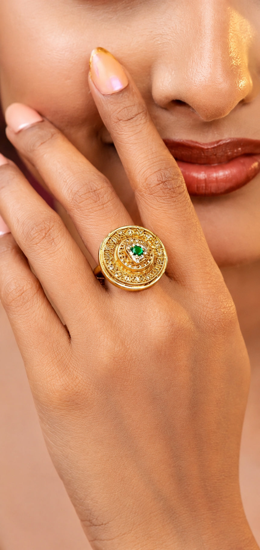 Royal Emerald Elegance Ring