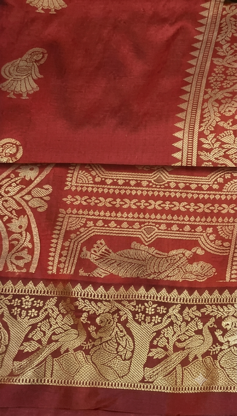 Legendary Loom: Classic Red & Gold Resham Baluchari