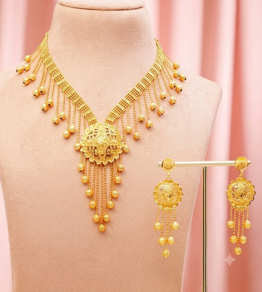 Golden Grandeur Filigree Necklace & Earring Set
