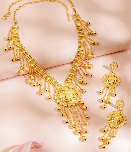 Golden Grandeur Filigree Necklace & Earring Set