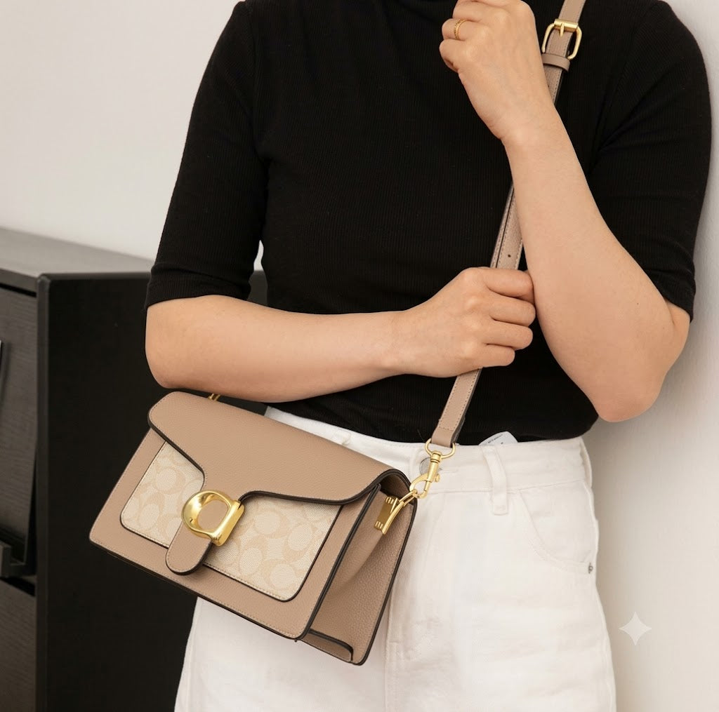 give a attractive and eye catching title of the hand bag and give a attractive and eye catching short descritpion