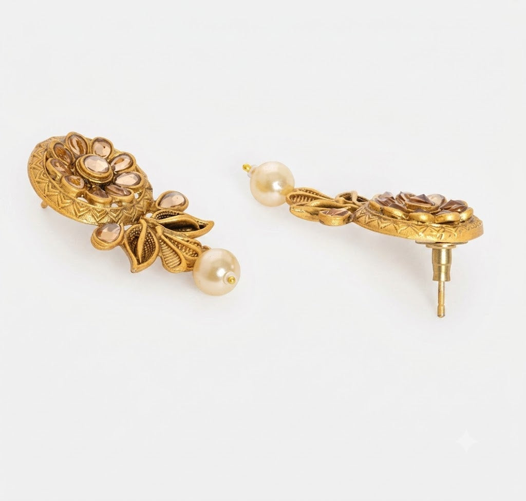 Antique Pearl & Kundan Statement Choker Set